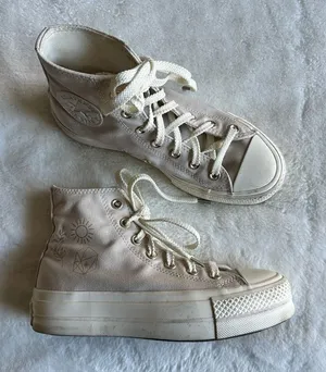 Converse Desert Sand Festival Platform Sneakers Women’s Size 6.5 thumbnail 1