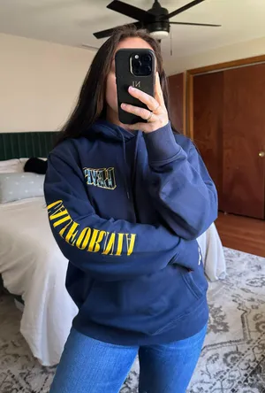 Hoodie thumbnail 2