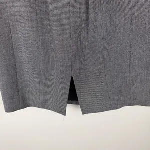 EXPRESS‎ GRAY SKIRT FOR WOMEN SIZE 6 Fully Lined Side Zipper Closure thumbnail 5