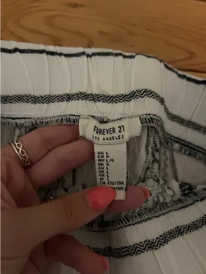 Forever 21 Cropped Pants thumbnail 3