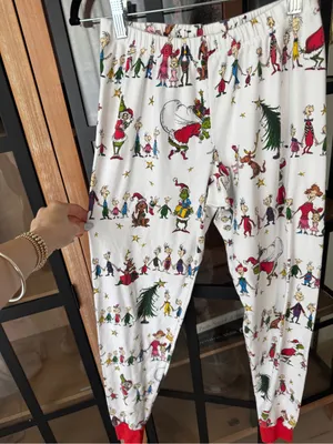 Pottery Barn Kids Dr. Seuss The Grinch Adult Organic Cotton Pajama Set Christmas thumbnail 4