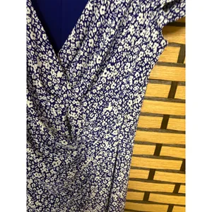 Lauren Ralph Lauren Blue And White Floral Dress Size‎ 10 thumbnail 4