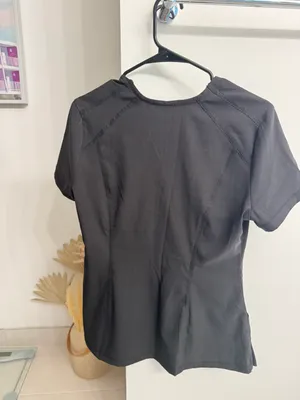 Scrub top thumbnail 2