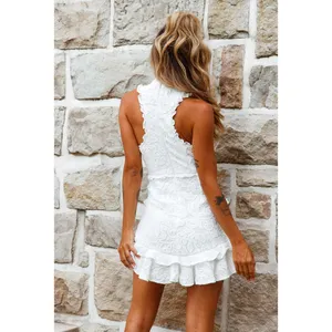 Selfie Leslie Osiris Sleeveless High Neck Lace Dress White Size XL NWT thumbnail 2