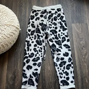 Leopard Sweats Size XS thumbnail 4