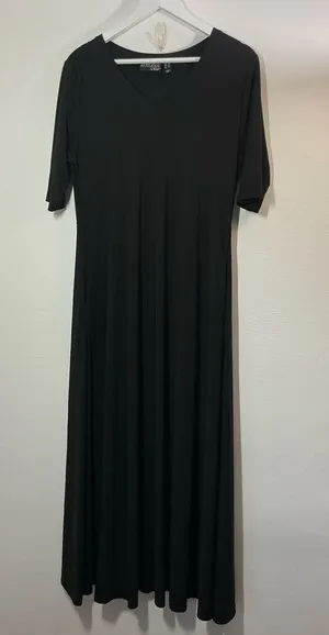 Attitudes by Renee Black V-Neck Short Sleeve Maxi Dress Size Large thumbnail 1