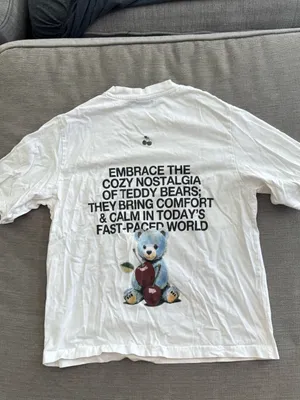 Bershka White Graphic Oversized Tee with Blue Teddy & Red Apple Print thumbnail 4