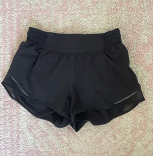 Lululemon black Hotty Hot Shorts 2.5" High-Rise thumbnail 1