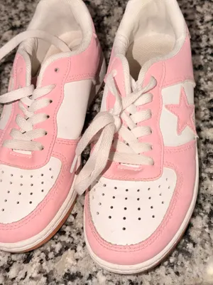 Women’s Pink and White Star Detail Sneakers thumbnail 9