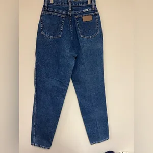 Wrangler Mom Straight Jeans Classic Blue Women's Jeans 5/6 thumbnail 3