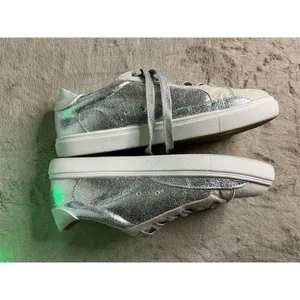 Party Women's Silver Star Low Top Sneakers Size 8 Casual Athletic Shoes thumbnail 5