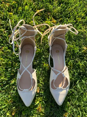 Chase + Chloe White Pointed-Toe Lace-Up Gladiator Flats thumbnail 2