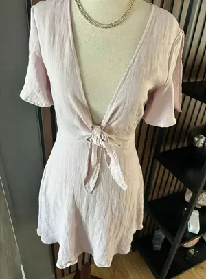 Lulus sexy pink dress with tie upfront size XS thumbnail 1