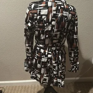 Appraisal Retro style tie front Trench Rain Coat Black Brown White Abstract sz M thumbnail 4