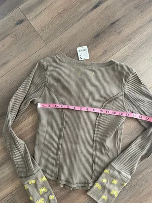 Free People Daria Cuff Cardi- Size Small thumbnail 6