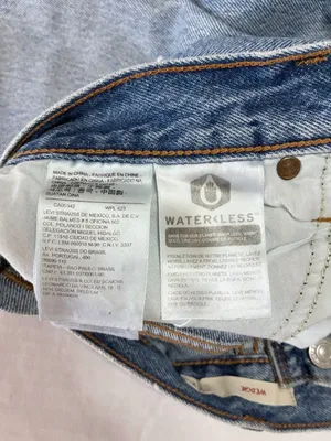 Levi's Premium Wedgie Fit Ankle Jeans - 27 - Light Wash thumbnail 6