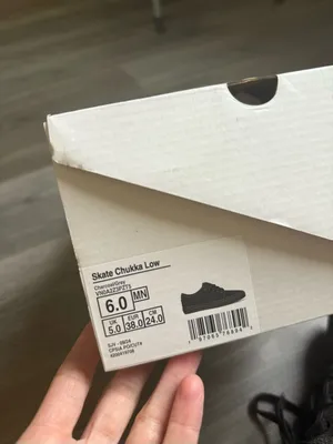 VANS Chukka Low Skateboarding Shoes Charcoal 6 Men’s 7.5 Women’s thumbnail 3