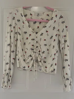 Urban Outfitters Cream Floral Ruched Drawstring V-Neck Blouse thumbnail 6