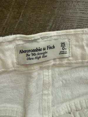 Abercrombie white distressed 90s straight ultra high rise jeans thumbnail 2