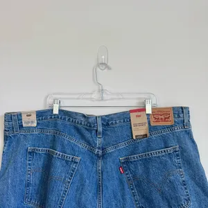 Levis High Waisted Mom Denim High‎ Rise Shorts Size 26W Cotton thumbnail 3