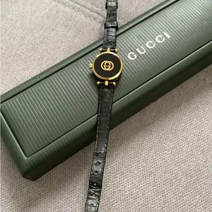Ladies GUCCI SHELLY LINE watch 🔥🔥🔥 thumbnail 4
