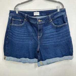 Lane Bryant Size 18 Mid-Rise Boyfriend Cuffed Shorts Dark Blue Casual Summer thumbnail 1