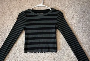 Aeropostale Fitted Tee thumbnail 1