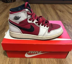NIKE air jordan 1 retro carmine mid top shoes sneakers women’s 6 = 4.5Y thumbnail 1