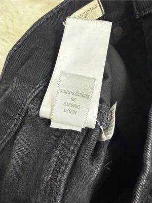 Madewell The Perfect Vintage Flare Jeans Size 28 Black Denim NF379 thumbnail 7