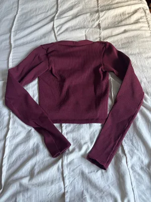 Maroon Urban Outfitters Cropped Long Sleeve thumbnail 2