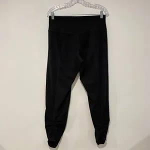 Athleta Black Ruched Ankle Jogger Pants Women’s Size Small thumbnail 2