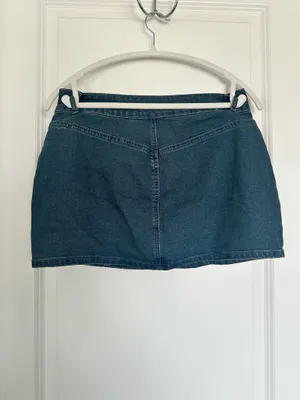 Pretty Little Thing Mini Skirt thumbnail 2
