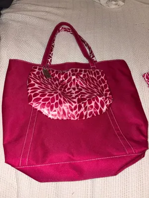 Cosmetic Bag/ Tote Bundle Pink #024 Clinique thumbnail 1