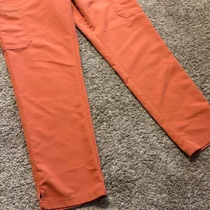 Figs‎ Women's Terracotta Yola Skinny Straight Leg Scrub Pants Medium thumbnail 3