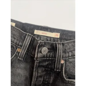 Levi’s Wedgie Grey Jeans Sz 25 Button Fly thumbnail 7