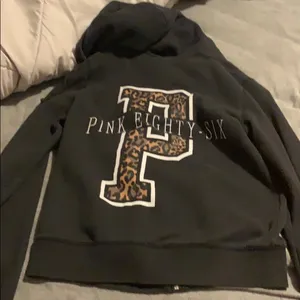 PINK - Victoria's Secret Zip up thumbnail 3