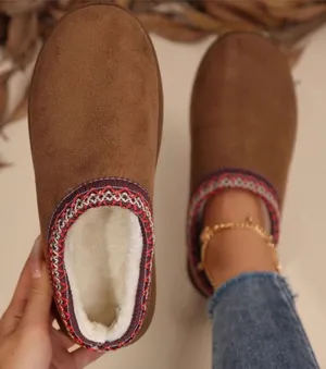 Cozy Tan Slip-On Shoes with Red Trim size 37/6.5-7 thumbnail 1