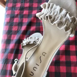 Unisa Ruffled tan heels thumbnail 8