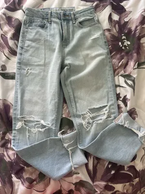 American Eagle Strigid Curvy Mom Jeans thumbnail 5