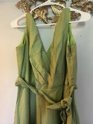 Wtoo Light Green V-Neck Maxi Dress with Waist Tie thumbnail 2