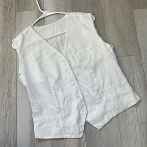 Linen Crop Vest womens White (medium) preppy minimalist classic office thumbnail 1