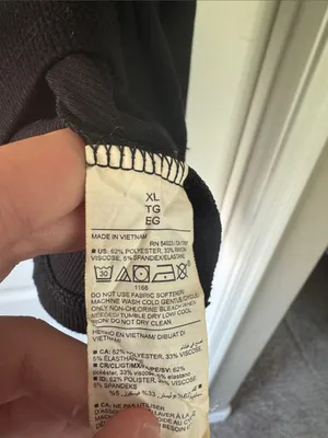 Old Navy Black Long Sleeve Crewneck Tee Top / D26 thumbnail 4