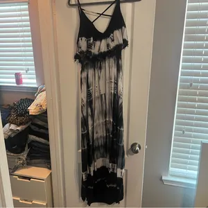 American Eagle Outfitters Monochrome Tie-Dye Maxi Dress thumbnail 5