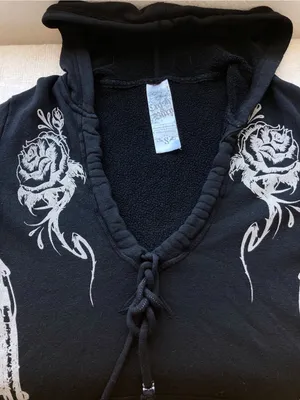 Y2K Crash & Burn Skull Rhinestone Short Sleeve Hoodie Black Size S vintage thumbnail 12