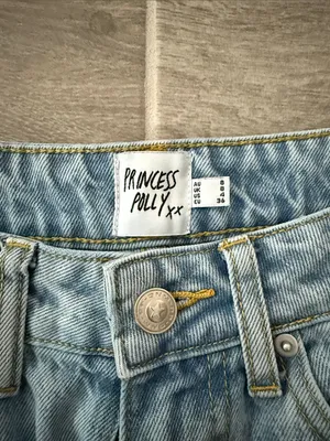 Princess Polly Light Blue Straight-Leg High-Rise Women’s Jeans with Knee Rips thumbnail 3