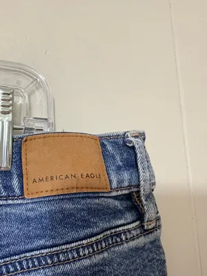American Eagle Perfect Bermuda Shorts Women’s 16 Strigid Stretch Denim 8” Blue thumbnail 4