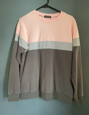 TICTICMIMI Color Block Sweatshirt Pink Grey Casual Long Sleeve‎ Size M thumbnail 1