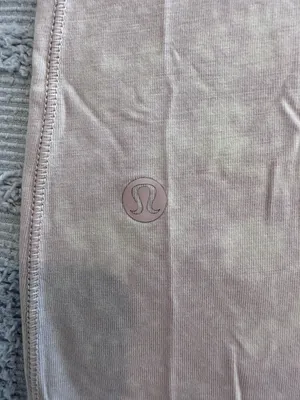 Lululemon Men’s T-Shirt thumbnail 2