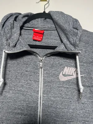 Nike Women’s Heather Gray Full-Zip Hoodie Jacket Sweater Active Medium thumbnail 2