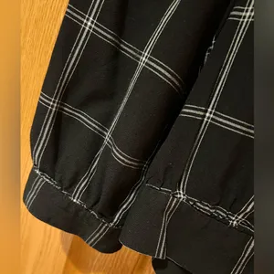 Madewell Viscose Wrap Side Tie Cropped Top in Black & White Windowpane Size XXS‎ thumbnail 10